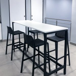 Evo Stand Up Meeting Table